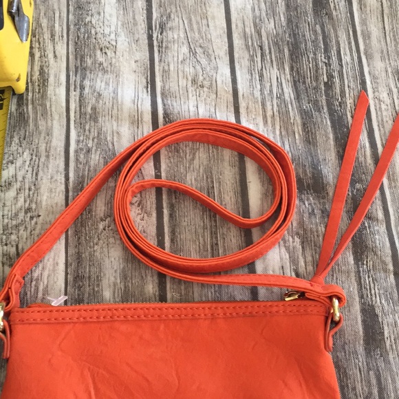 Bcbg orange 🍊 mini shoulder bag - Picture 4 of 5